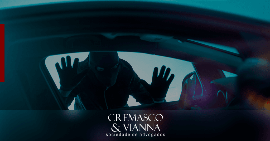 Seguradora deve ressarcir cliente que teve veículo furtado